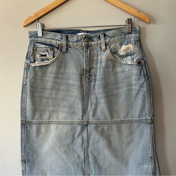 RE/DONE Women’s Mid Rise Split Denim Maxi Skirt Ripped Tide Boho Chic Sz 26 NWT - Picture 9 of 13